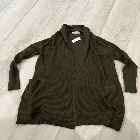 Loft Sweaters - Loft women’s green cardigan size S